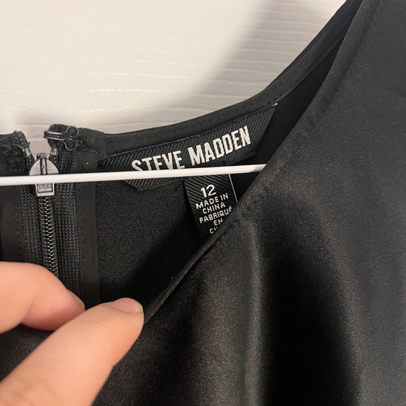 Steve Madden Elegant Black Satin Maxi Dress - Classic Sleeveless Slip - Picture 4 of 5